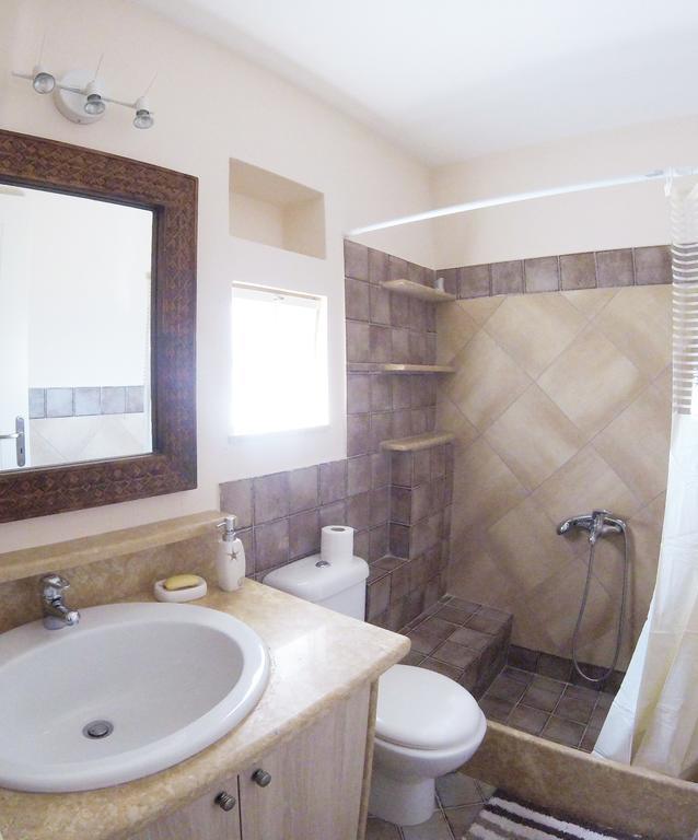Aegina Arapakis Apartment מראה חיצוני תמונה